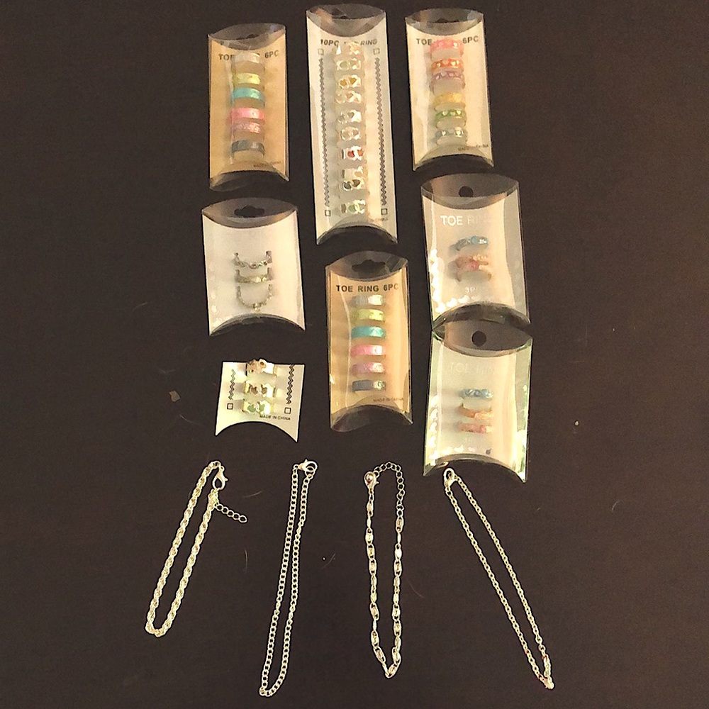 New, colorful, toe rings and silver tone ankle bracelets. 8 set Bundle price!